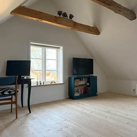 Nyaraló Renovated Stone House From 1877 In Listed Bornholm Svaneke