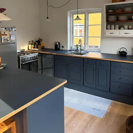 Renovated Stone House From 1877 In Listed Bornholm * スヴァネケ